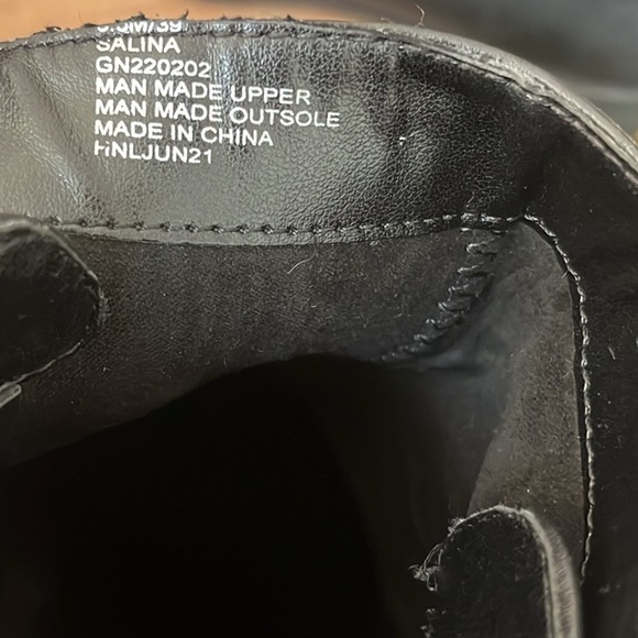 BCBG Generation ankle boots, size 8.5 - Picture 6 of 6